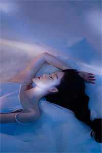 冰山舔不动，重生换嫁出狱小叔子林馥陆斯年全集