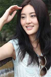 新雪已覆来时路完整