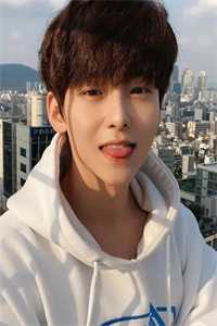 我点的模子哥，竟然是我老板？！最新章节列表