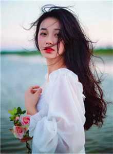 旧岁阑珊，故人迟来全篇