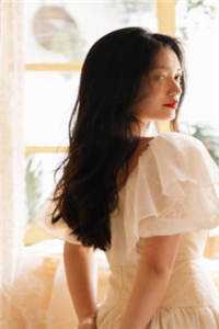 落日朝霞染芳华完整作品