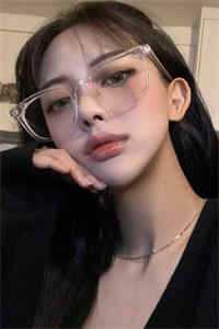 穿越后我摇身一变成太后小说在线阅读免费