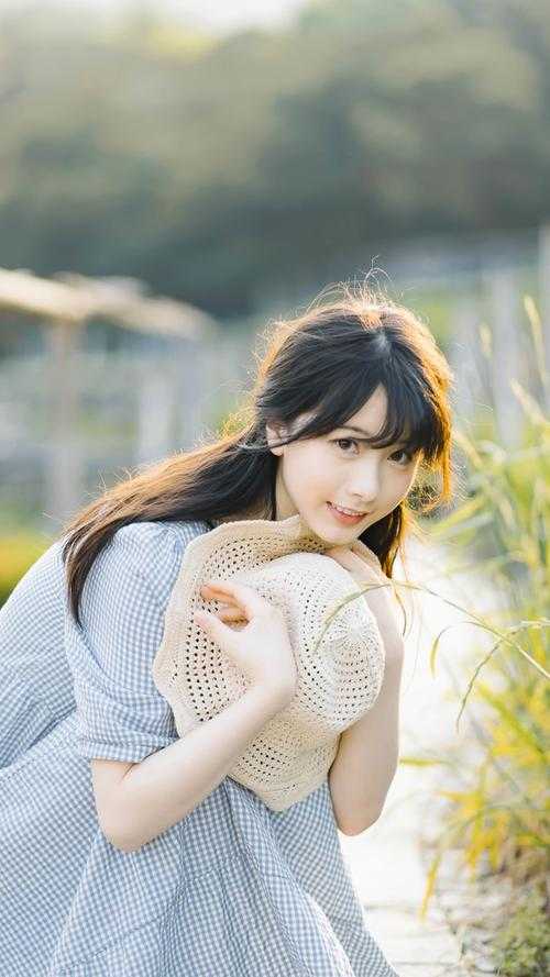 被黄毛校霸用一杯奶茶骗走后，我妈气疯了小说免费阅读全文