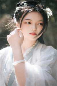 妖魔乱世当镖人，专接离谱单质量好文