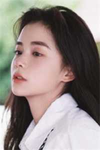 我摘星辰缀她衣在线看