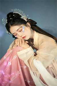 和他散于那年秋已完结版