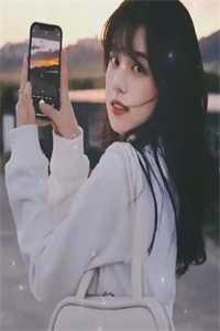 落日朝霞染芳华热门